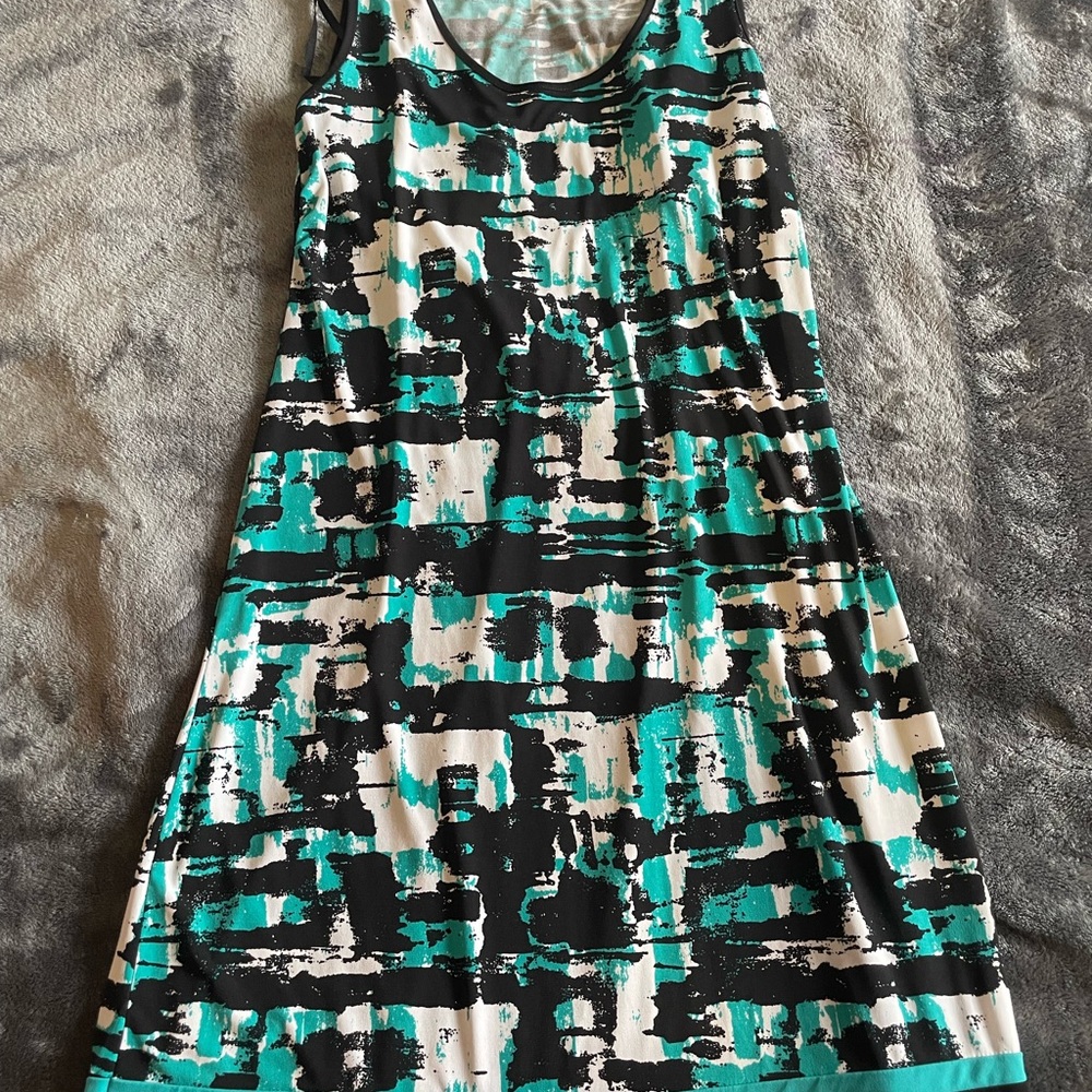 Size 4P, Blue,White, and black Studio One Petite